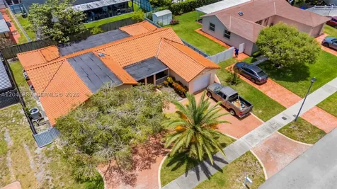 19240 NW 60th Court Hialeah FL 33015