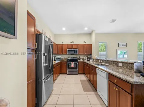 9171 SW 172nd Avenue Miami FL 33196
