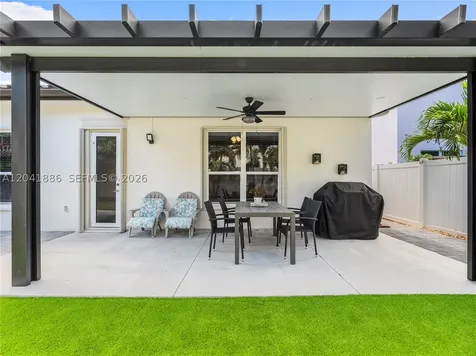9171 SW 172nd Avenue Miami FL 33196