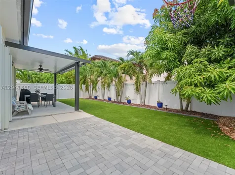 9171 SW 172nd Avenue Miami FL 33196