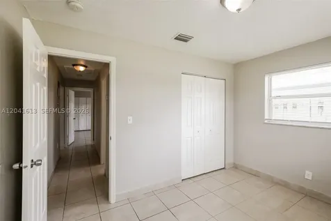 3333 NW 32nd Court Lauderdale Lakes FL 33309