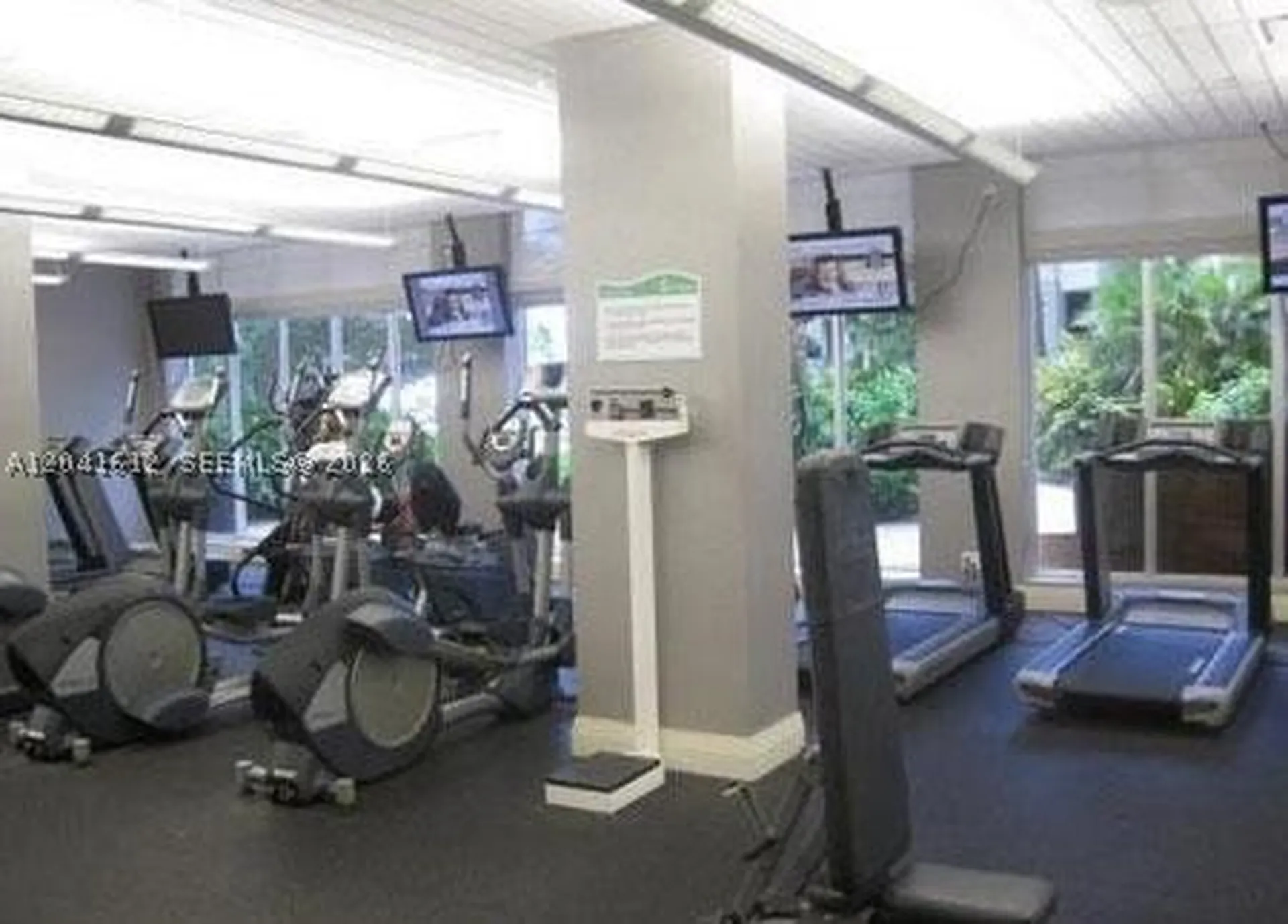 3901 S Ocean Drive Hollywood FL 33019