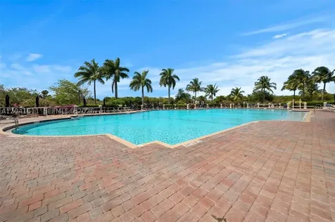 22732 SW 92nd Place Cutler Bay FL 33190