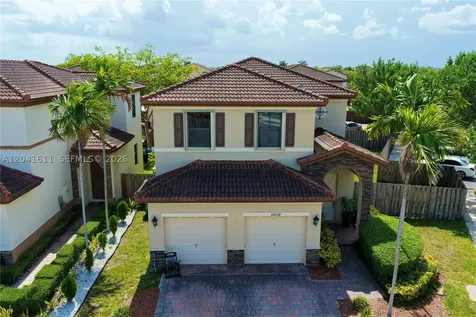 22732 SW 92nd Place Cutler Bay FL 33190