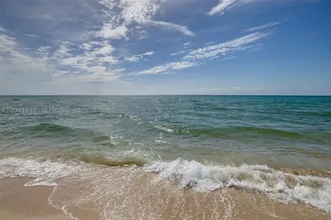 6801 Collins Avenue Miami Beach FL 33141