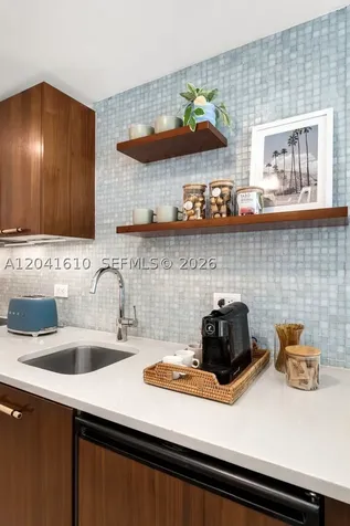 6801 Collins Avenue Miami Beach FL 33141