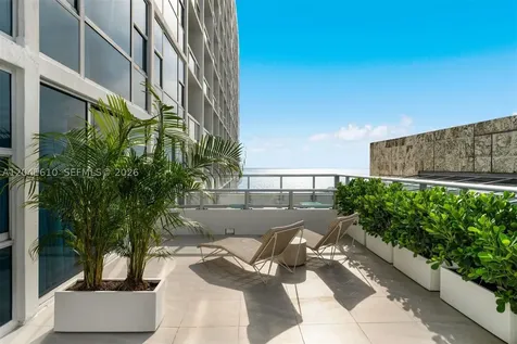 6801 Collins Avenue Miami Beach FL 33141