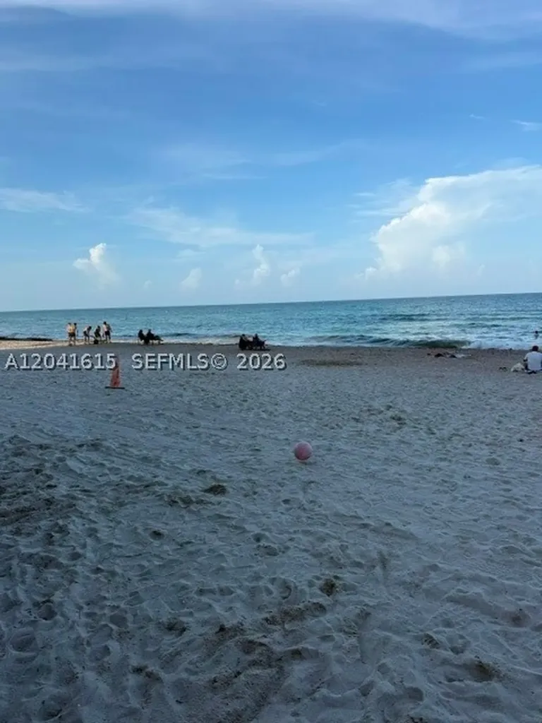 19201 Collins Avenue Sunny Isles Beach FL 33160
