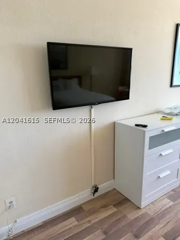 19201 Collins Avenue Sunny Isles Beach FL 33160