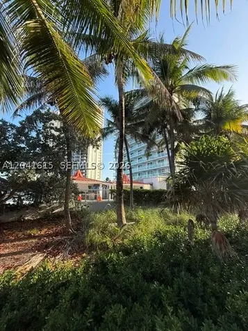 19201 Collins Avenue Sunny Isles Beach FL 33160