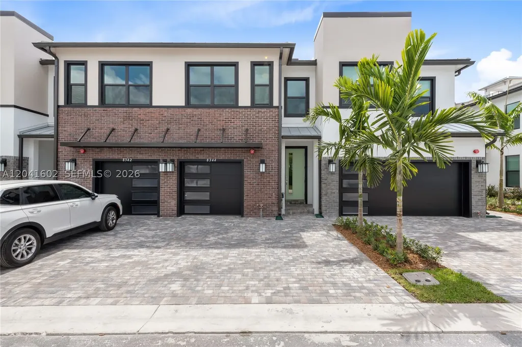 8344 NW 7th Court Plantation FL 33324