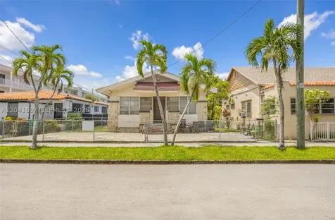 1468 SW 2nd Street Miami FL 33135