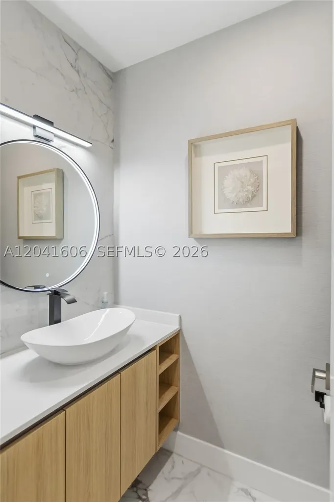 809 SW 10th Street Fort Lauderdale FL 33315