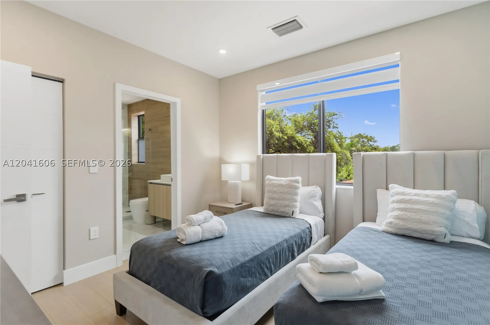 809 SW 10th Street Fort Lauderdale FL 33315