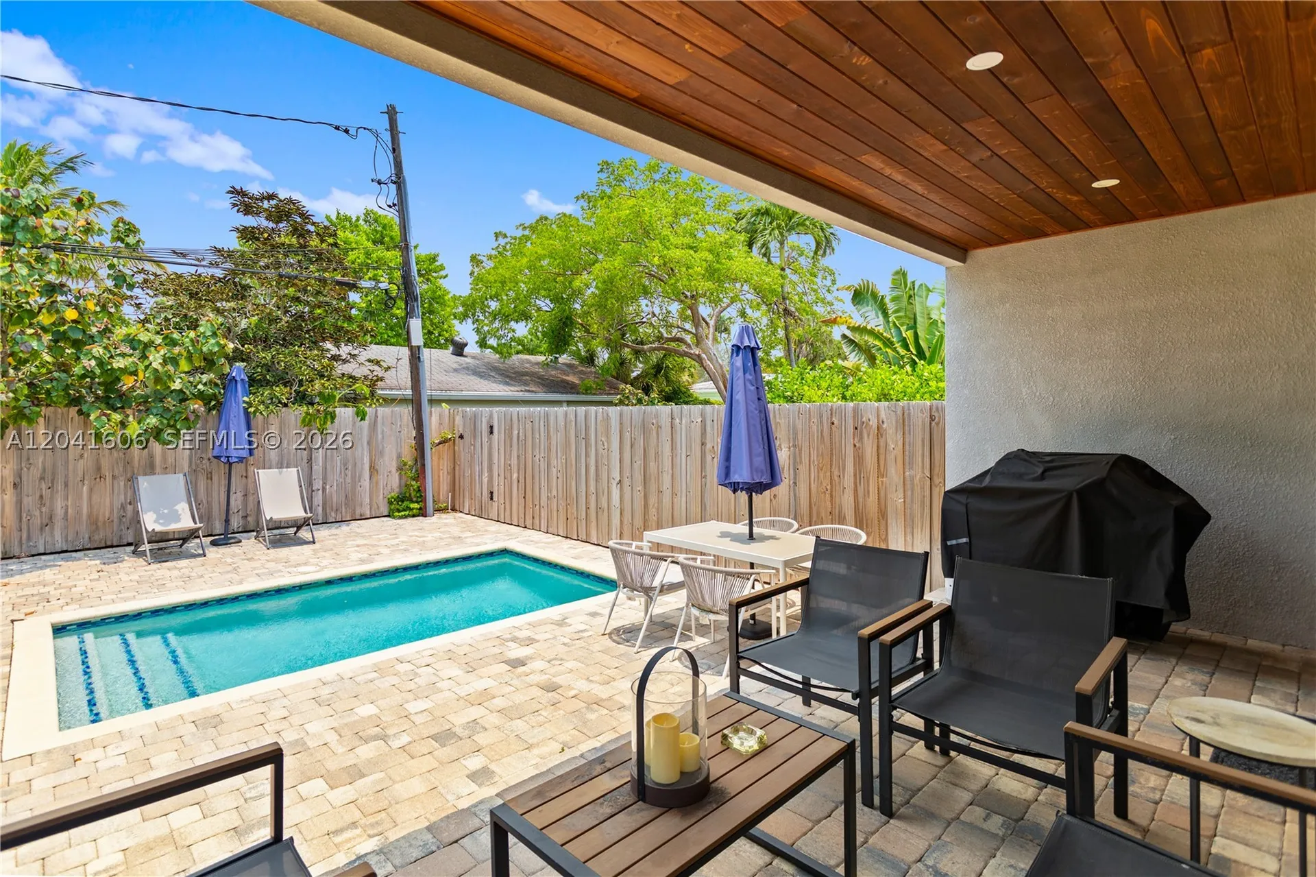 809 SW 10th Street Fort Lauderdale FL 33315