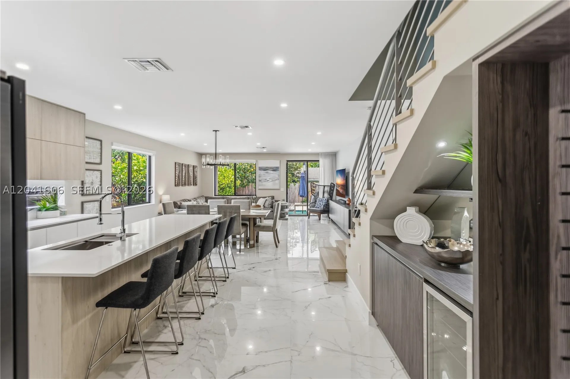 809 SW 10th Street Fort Lauderdale FL 33315