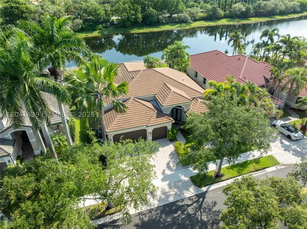 1136 Ginger Circle Weston FL 33326