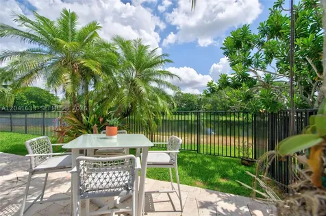 1136 Ginger Circle Weston FL 33326