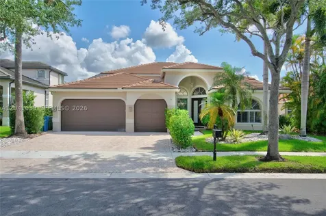 1136 Ginger Circle Weston FL 33326