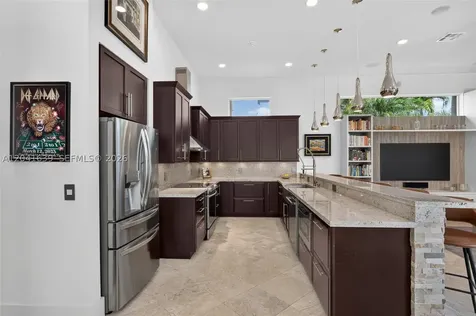1136 Ginger Circle Weston FL 33326