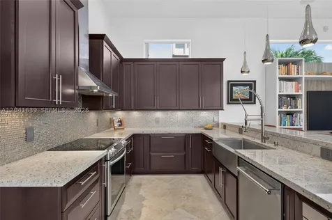 1136 Ginger Circle Weston FL 33326