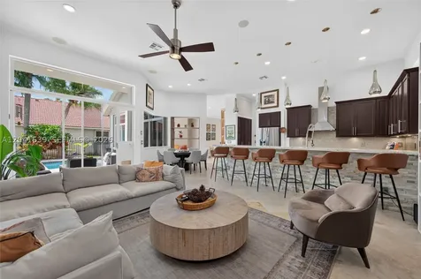 1136 Ginger Circle Weston FL 33326