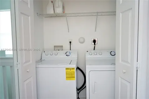 3365 W 91st Terrace Hialeah FL 33018