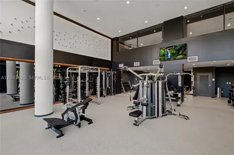 101 Diplomat Parkway Hallandale Beach FL 33009