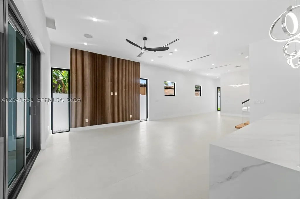 1320 NE 16th Avenue Fort Lauderdale FL 33304