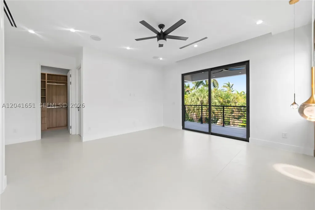 1320 NE 16th Avenue Fort Lauderdale FL 33304