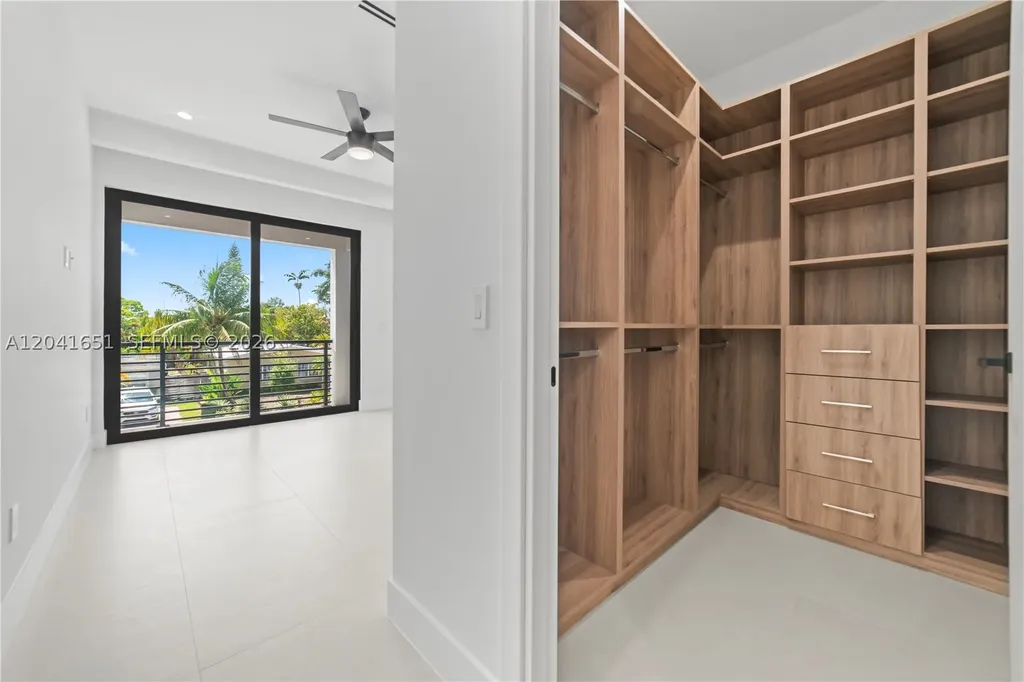 1320 NE 16th Avenue Fort Lauderdale FL 33304