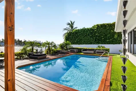 460 W Dilido Drive Miami Beach FL 33139