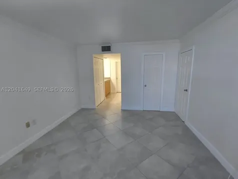 5701 Collins Avenue Miami Beach FL 33140
