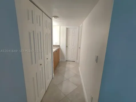 5701 Collins Avenue Miami Beach FL 33140