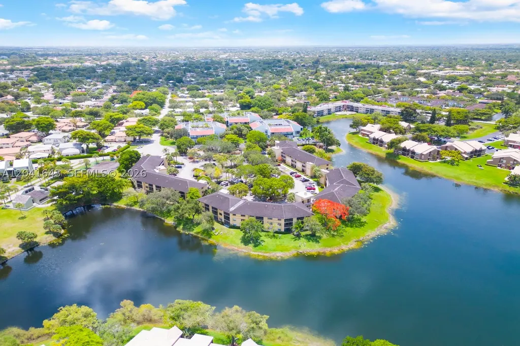 9044 NW 28th Drive Coral Springs FL 33065