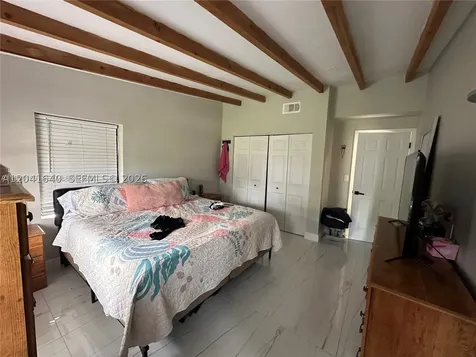 6060 NW 7th Street Miami FL 33126
