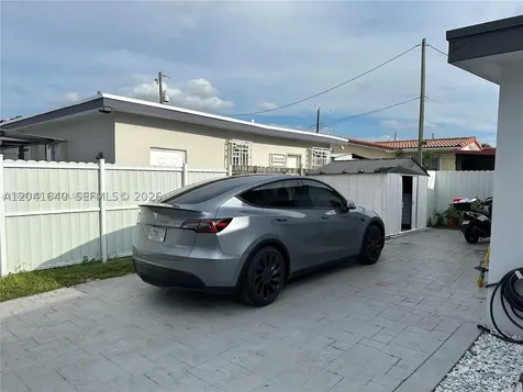 6060 NW 7th Street Miami FL 33126