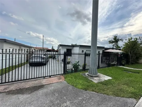 6060 NW 7th Street Miami FL 33126