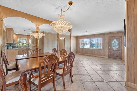 2915 NW 206th Street Miami Gardens FL 33056