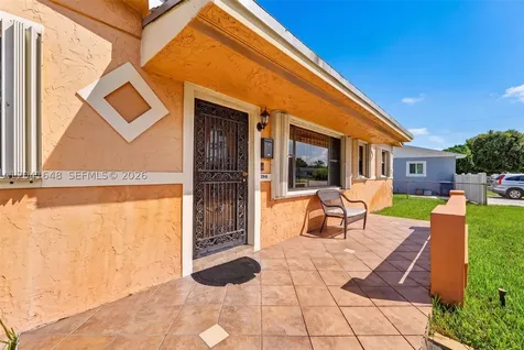2915 NW 206th Street Miami Gardens FL 33056