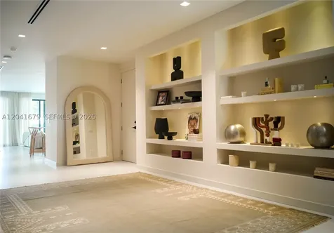 241 NW 46th Street Miami FL 33127