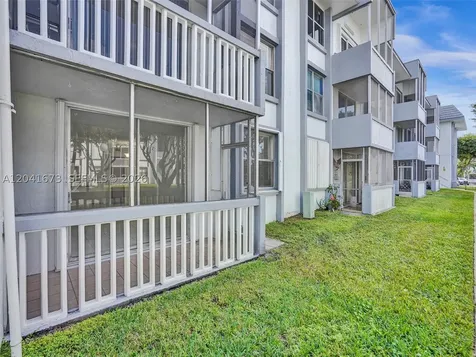 6705 NW 169th Street Hialeah FL 33015