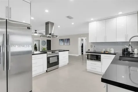 8661 NW 20th Court Sunrise FL 33322