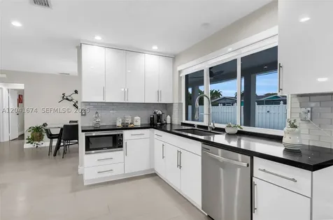 8661 NW 20th Court Sunrise FL 33322