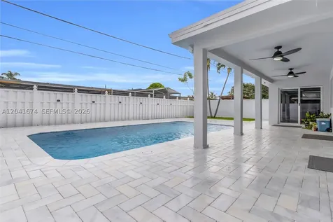 8661 NW 20th Court Sunrise FL 33322