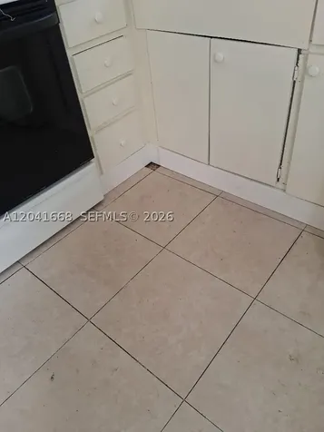 2405-2411 NE 136th Lane North Miami Beach FL 33181