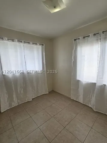 2405-2411 NE 136th Lane North Miami Beach FL 33181