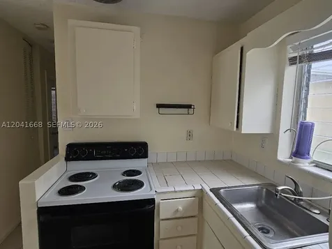 2405-2411 NE 136th Lane North Miami Beach FL 33181