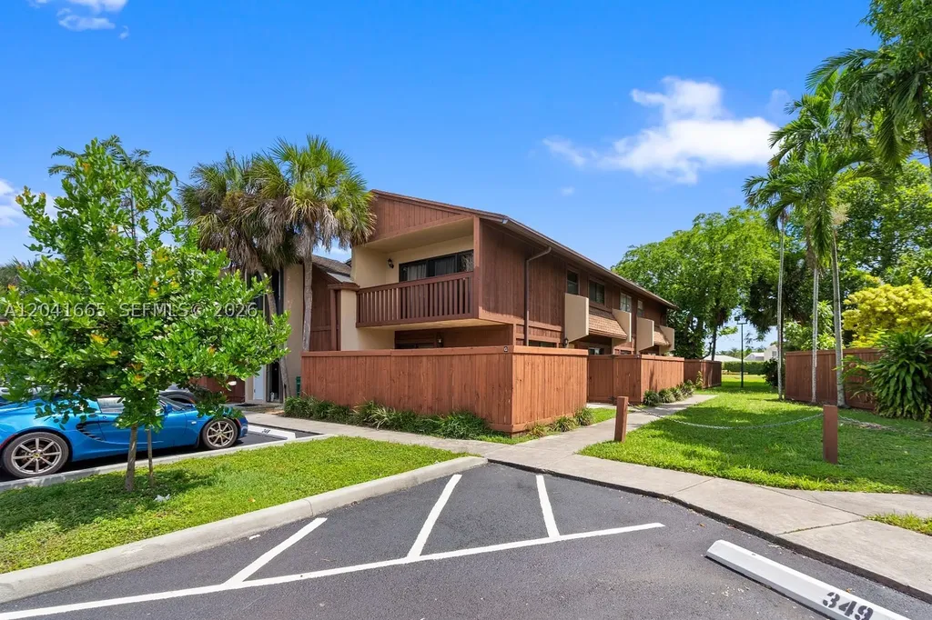6231 SW 116th Place Miami FL 33173