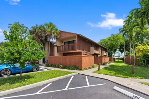 6231 SW 116th Place Miami FL 33173